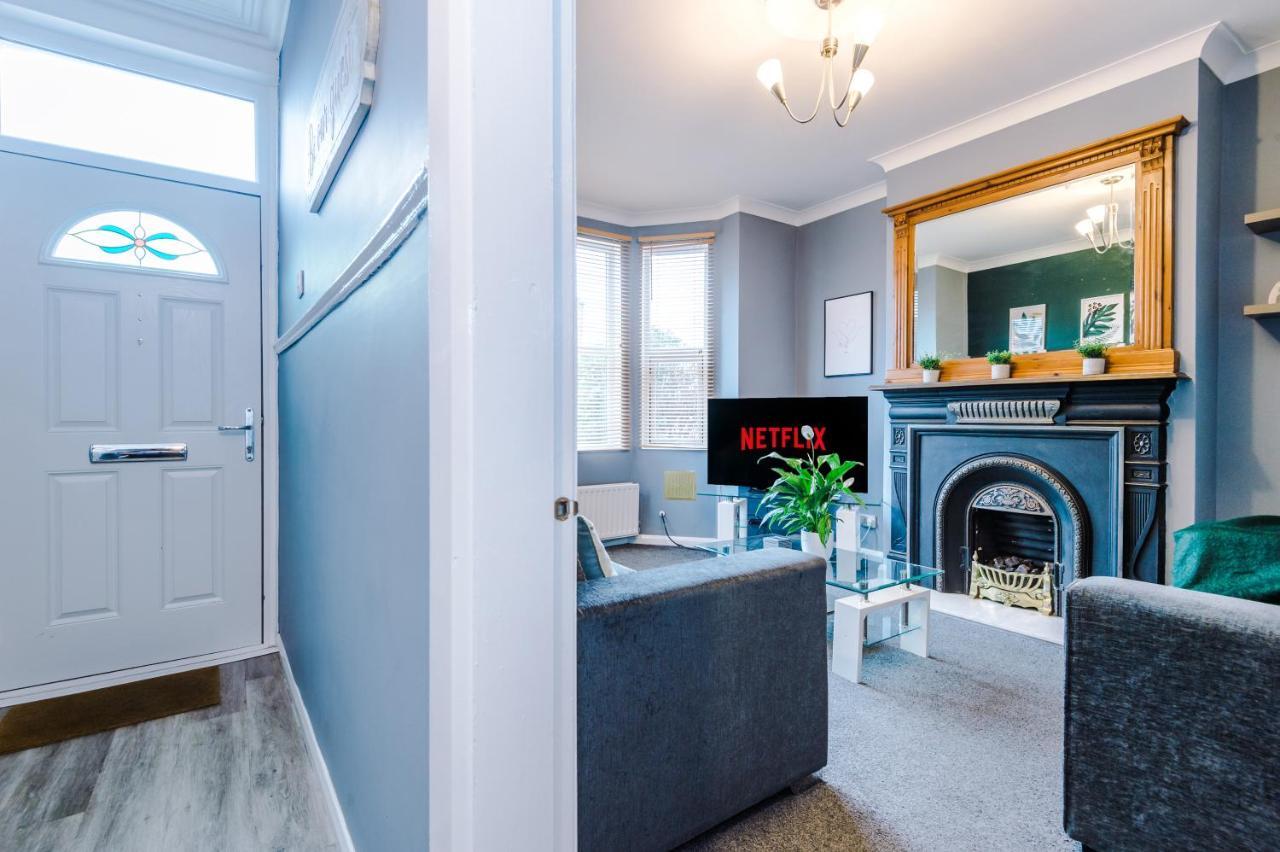 Spacious Modern Chester Home - Great Location Εξωτερικό φωτογραφία